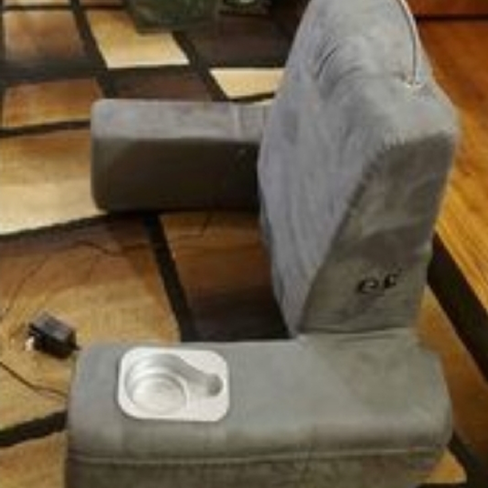 Carepeutic Backrest Bed Lounger with Heated Shiatsu Massage - Picture 2 of 16